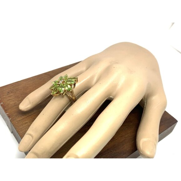 Green Gemstone Diamond Floral Cocktail Ring 14k Yellow Gold Womens Estate Size 7 - Picture 12 of 15